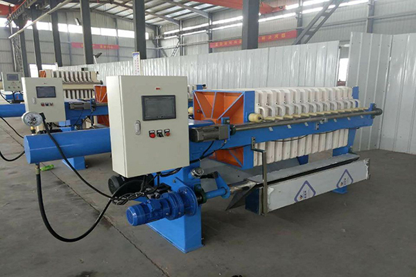 Quickly open the vibrating filter press